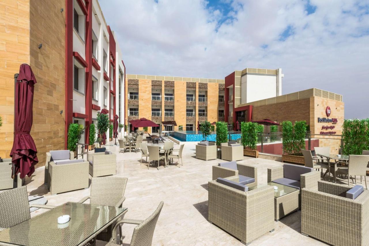 Best Western Plus Al Qurayyat City Center Exterior foto
